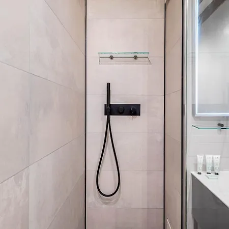 Guestready - Cozy For 2 Near Les Halles